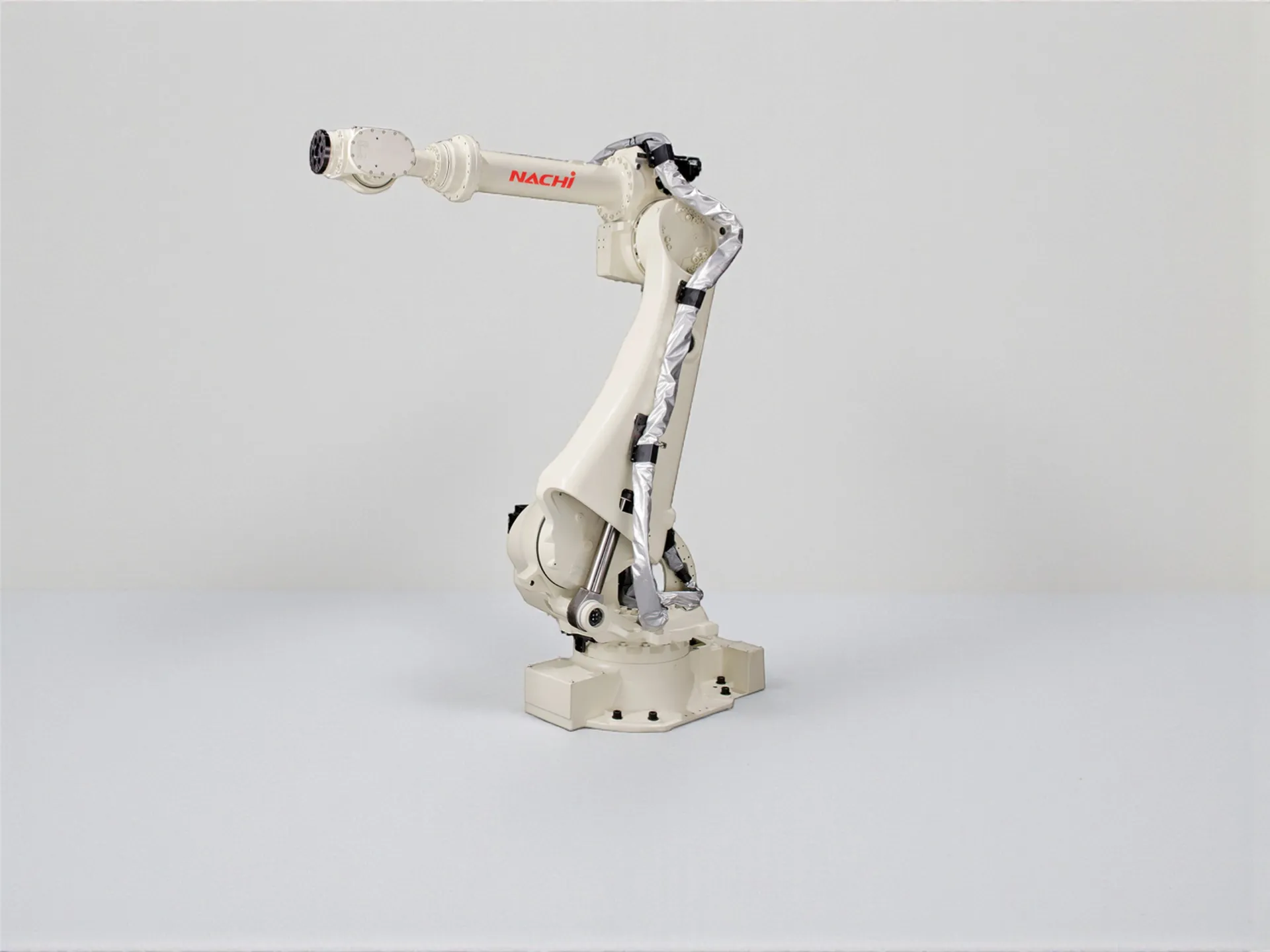 Maximizing Production Efficiency with Auxiliary Robotic Equipment